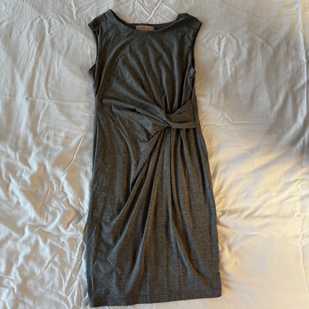 Elegant Gray Sleeveless Dress
